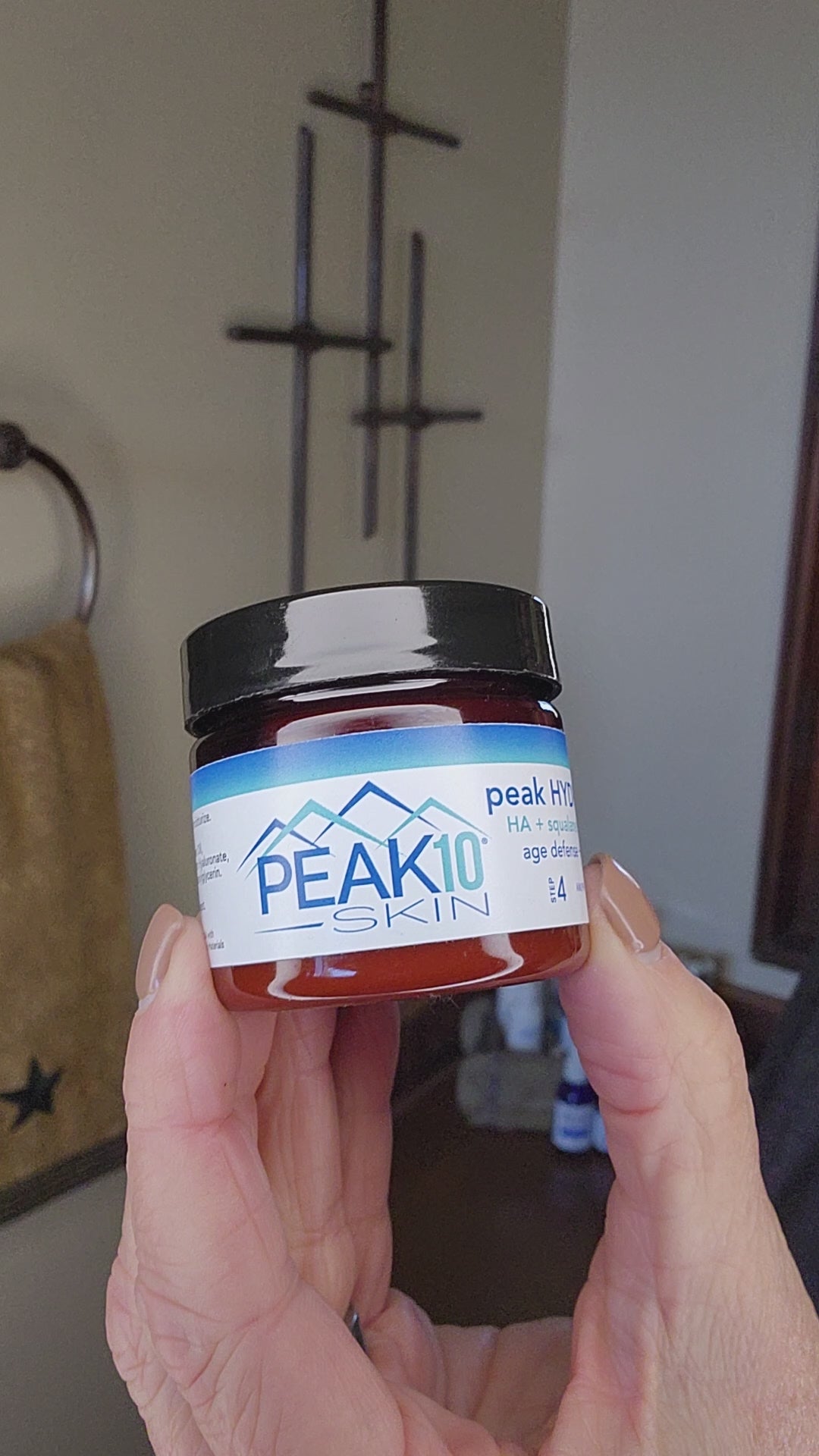 Best Hyaluronic Acid Hydrating Face Cream - PEAK 10 SKIN®